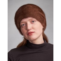 м147-4 // Головной убор меховой женский, цвет -браун (орех)